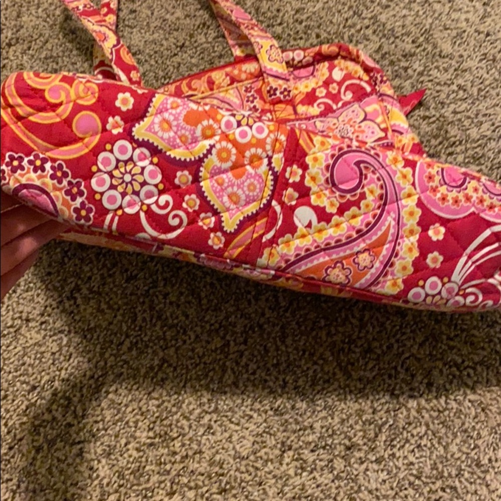 Vera Bradley Tote! Raspberry Fizz Pattern - image 4